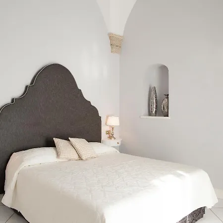 Ferida Apartment